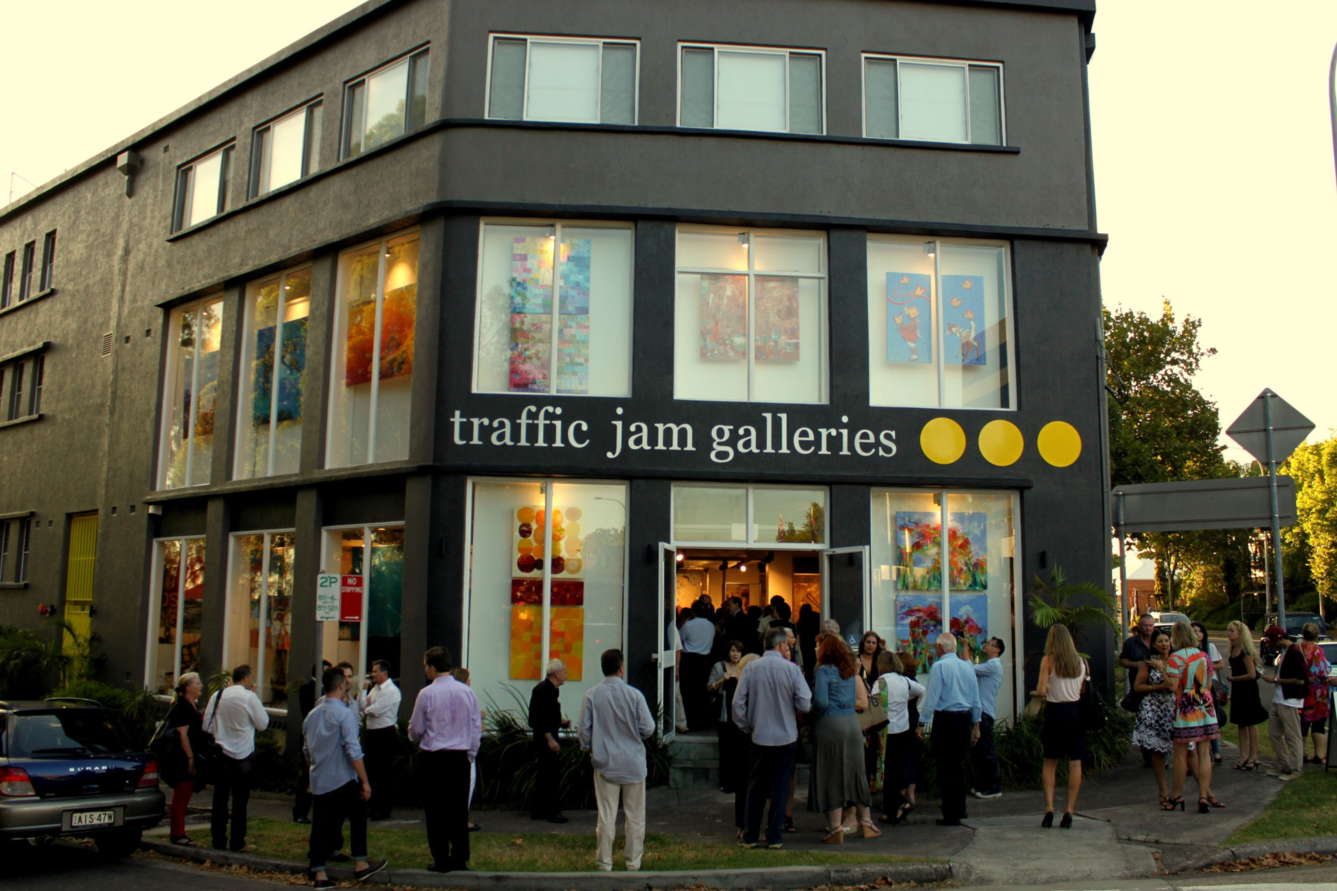 7_traffic_jam_galleries_Opening_